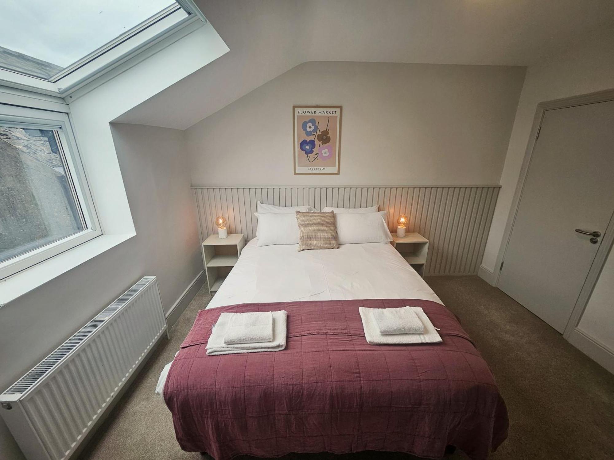 Tatlers Guest House 로스코먼 외부 사진