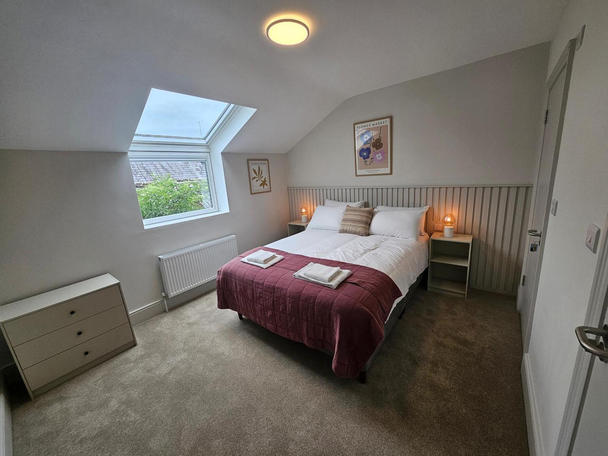 Tatlers Guest House 로스코먼 외부 사진