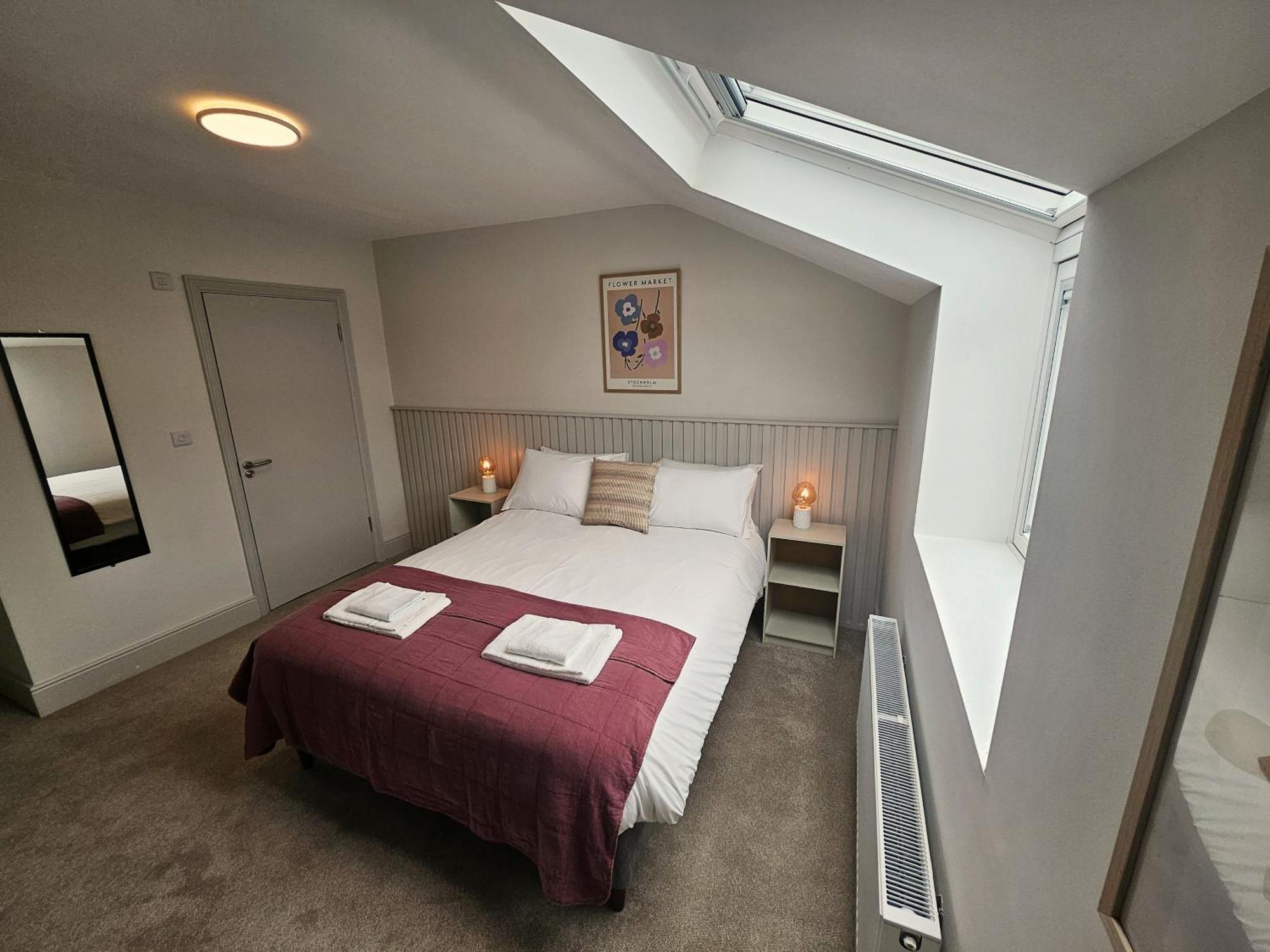 Tatlers Guest House 로스코먼 외부 사진